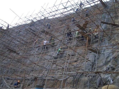 源城公路桩基检测